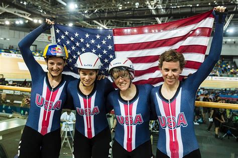 chloe apeldoorn|USA women's Team Pursuit squad on track to defend world title .